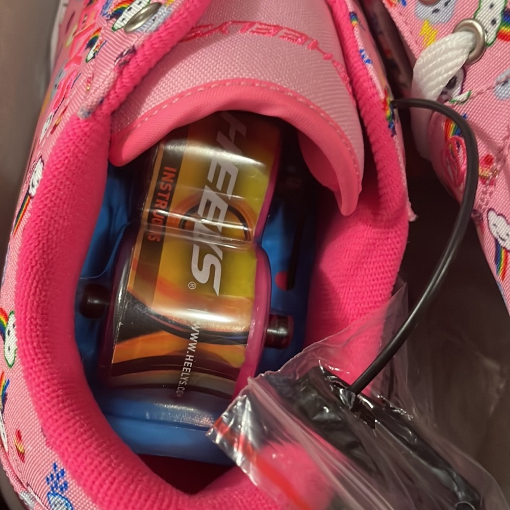 The Original Heelys Wheeled Shoe Style # HES10335H Light Pink - Picture 7 of 12